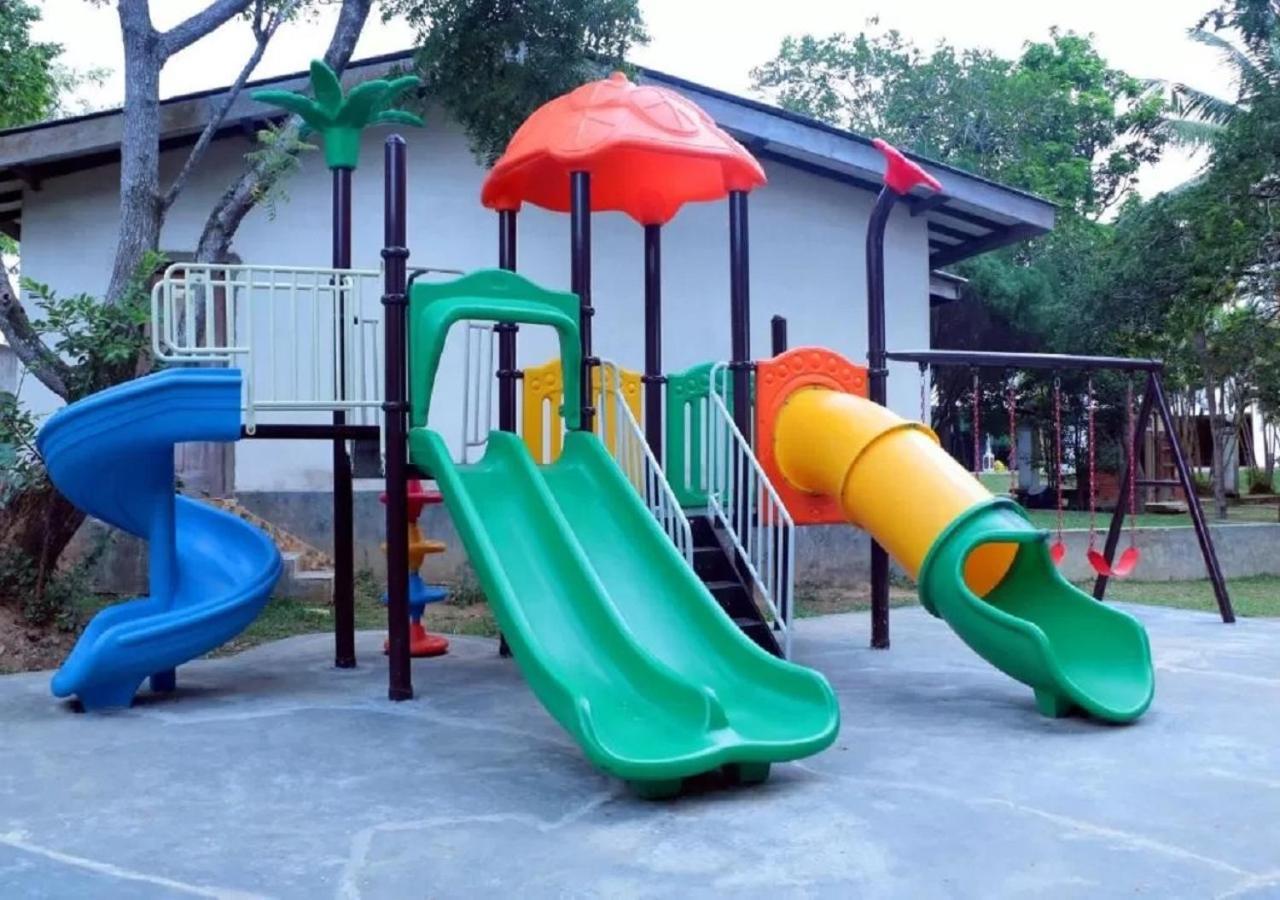 Dampe Resort Пилияндала Экстерьер фото